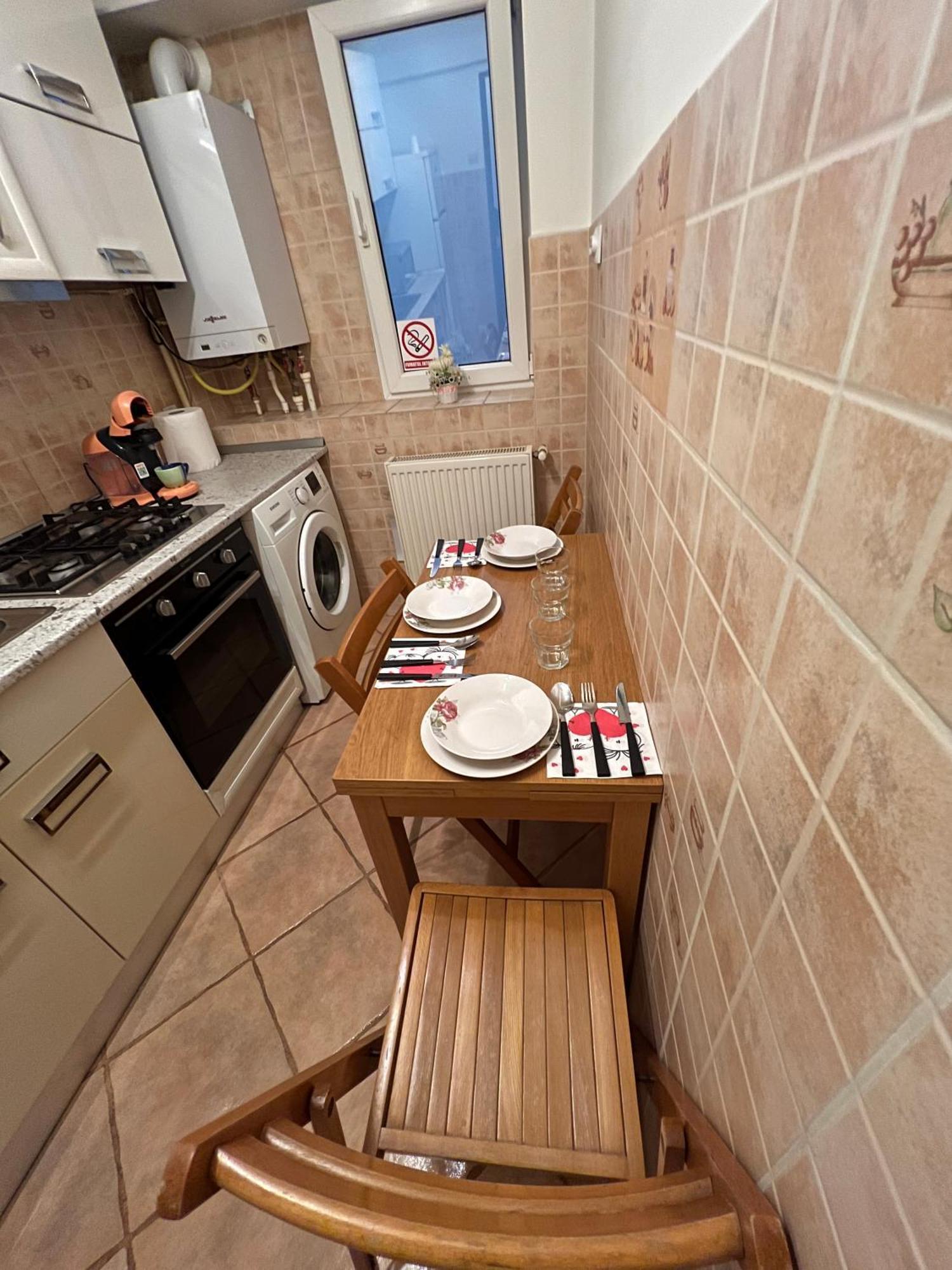 2 Rooms Apartment City Center Iasi Exteriör bild
