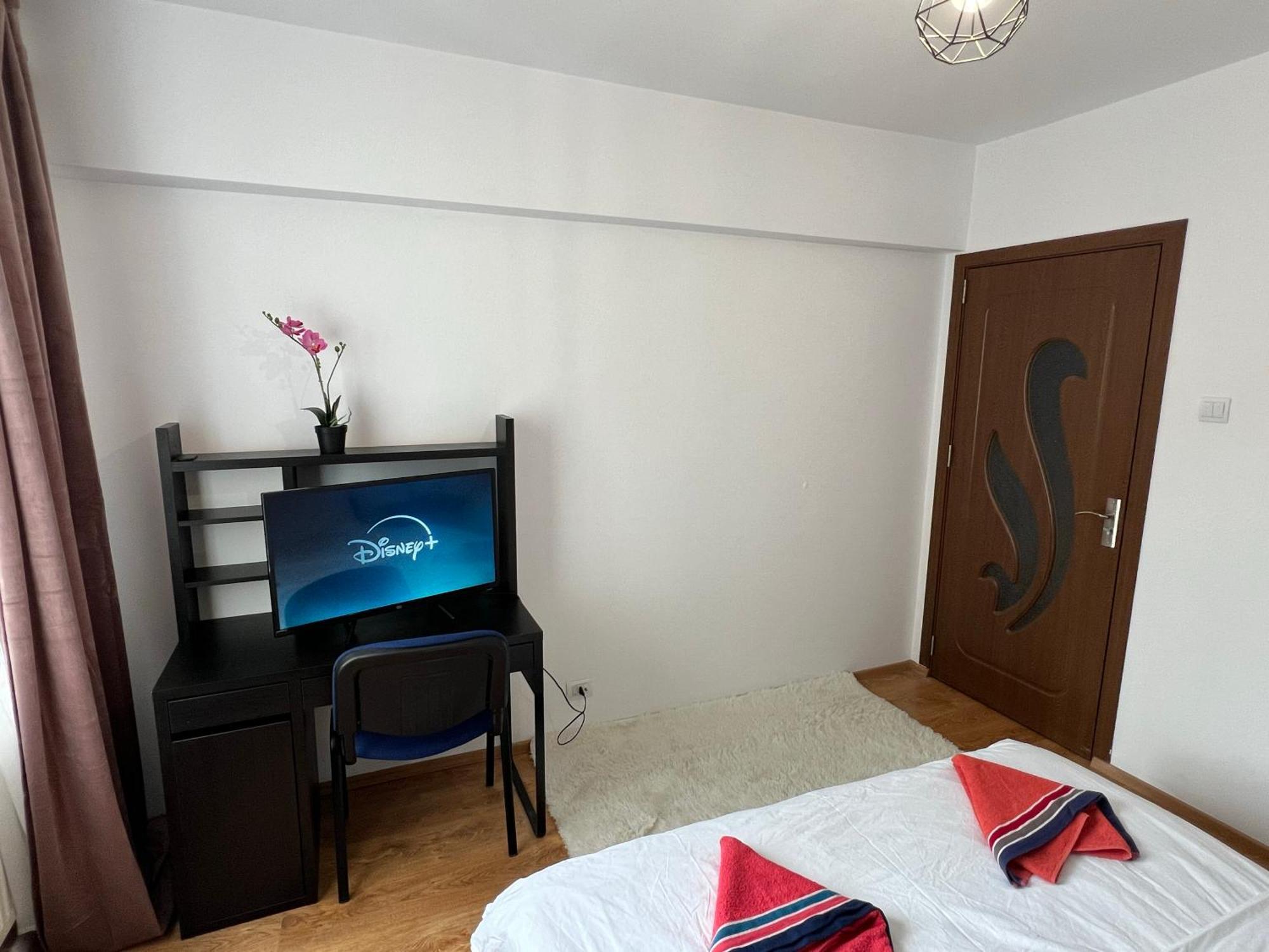 2 Rooms Apartment City Center Iasi Exteriör bild